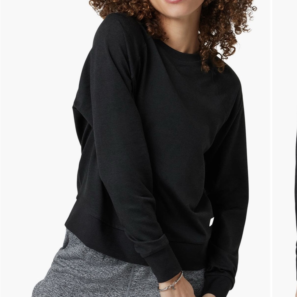 Vuori Halo Black Crewneck Sweatshirt